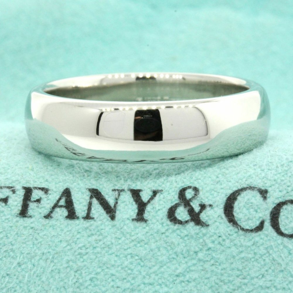 Platinum Classic Lucida Wedding Band Ring 6mm